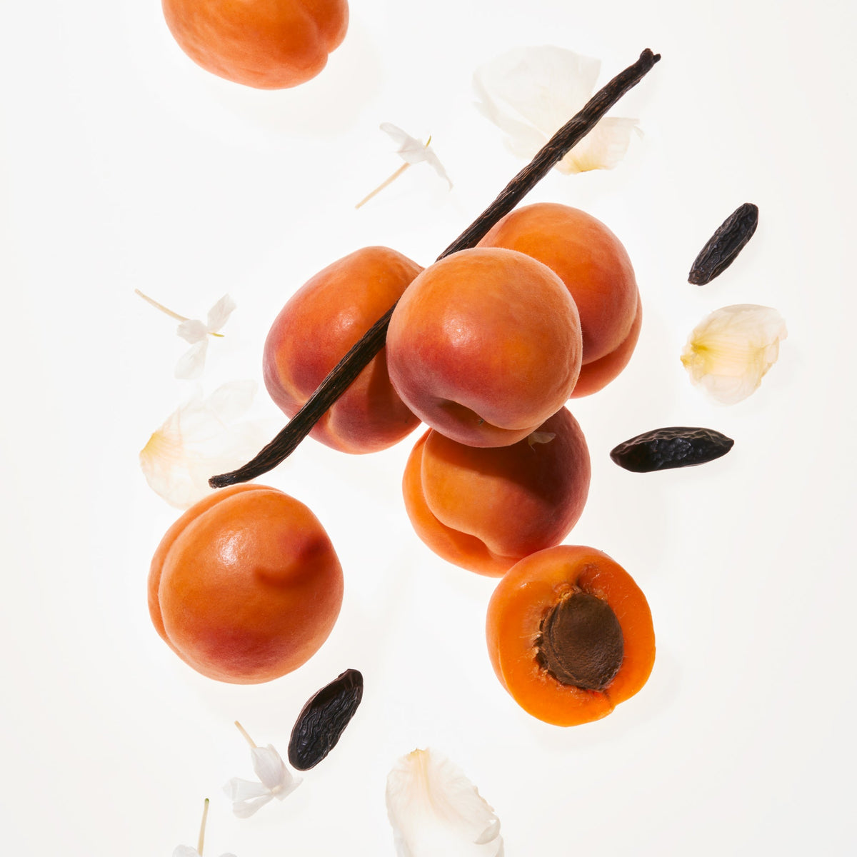 Apricot Privée - Candle - image 4
