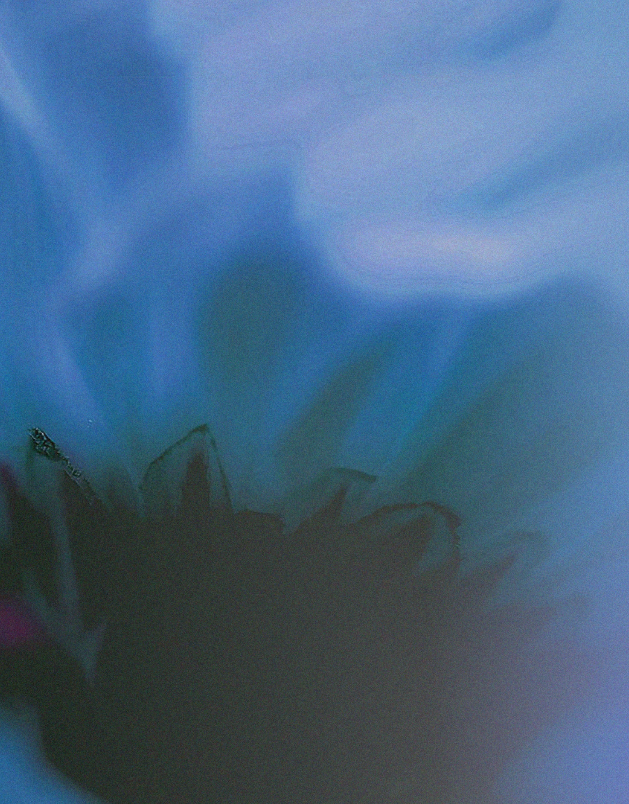 PHLUR CREATES SCENTS FOR THE PRESENT TENSE.
